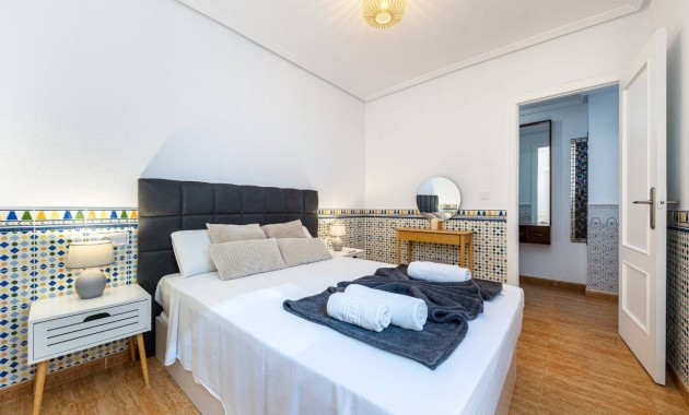 Sale - Apartment / flat -
Orihuela Costa - Playa Flamenca