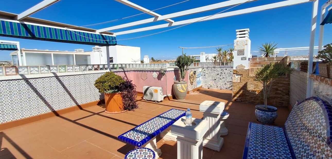 Sale - Apartment / flat -
Orihuela Costa - Playa Flamenca