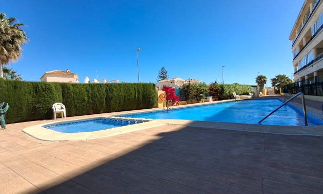 Sale - Apartment / flat -
Orihuela Costa - Playa Flamenca