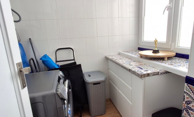 Sale - Apartment / flat -
Orihuela Costa - Playa Flamenca