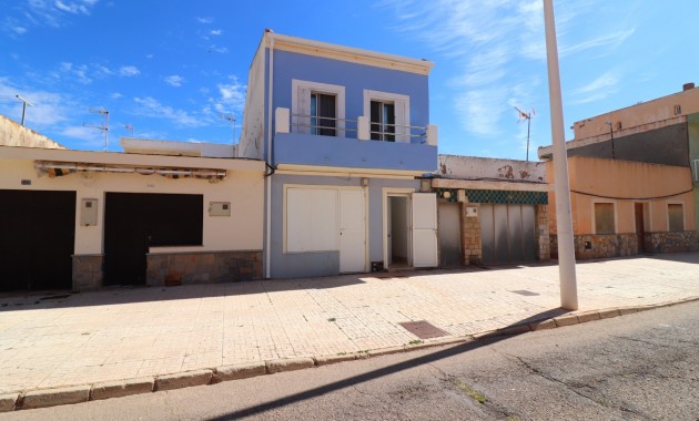 Sale - Apartment / flat -
Los Nietos - Los Nietos - Town
