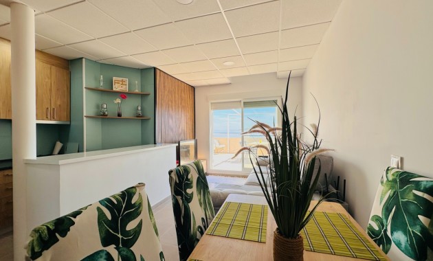 Sale - Apartment / flat -
Los Nietos - Los Nietos - Town