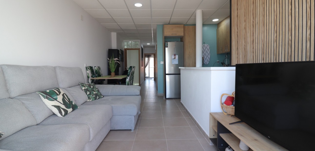 Sale - Apartment / flat -
Los Nietos - Los Nietos - Town