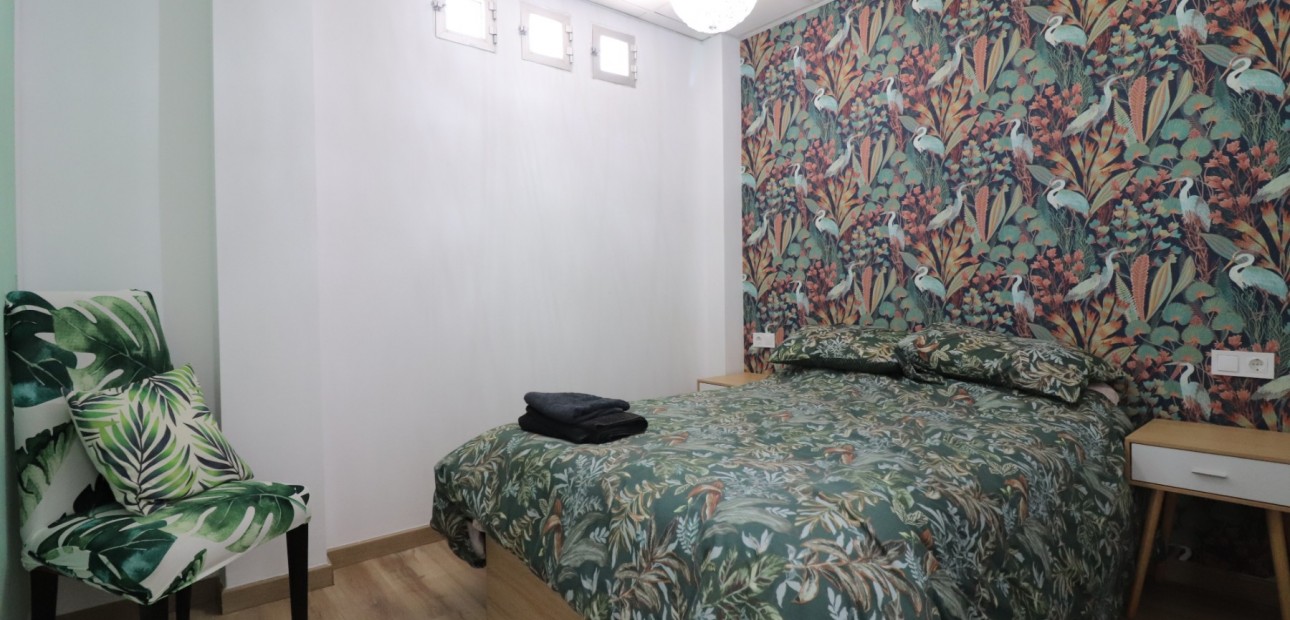 Sale - Apartment / flat -
Los Nietos - Los Nietos - Town