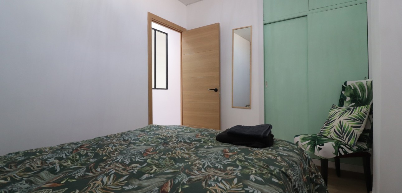 Sale - Apartment / flat -
Los Nietos - Los Nietos - Town