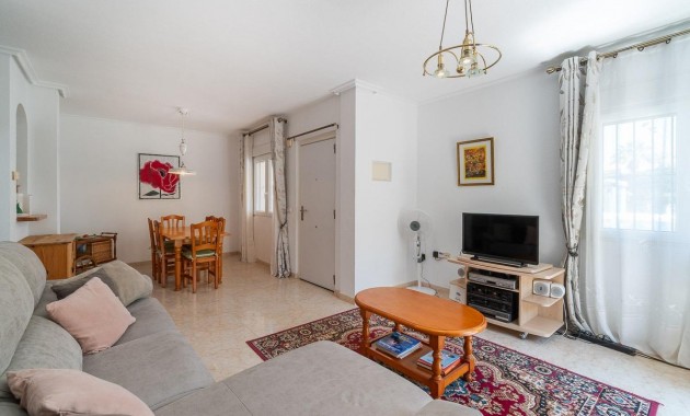 Sale - Villa -
Orihuela Costa - Playa Flamenca