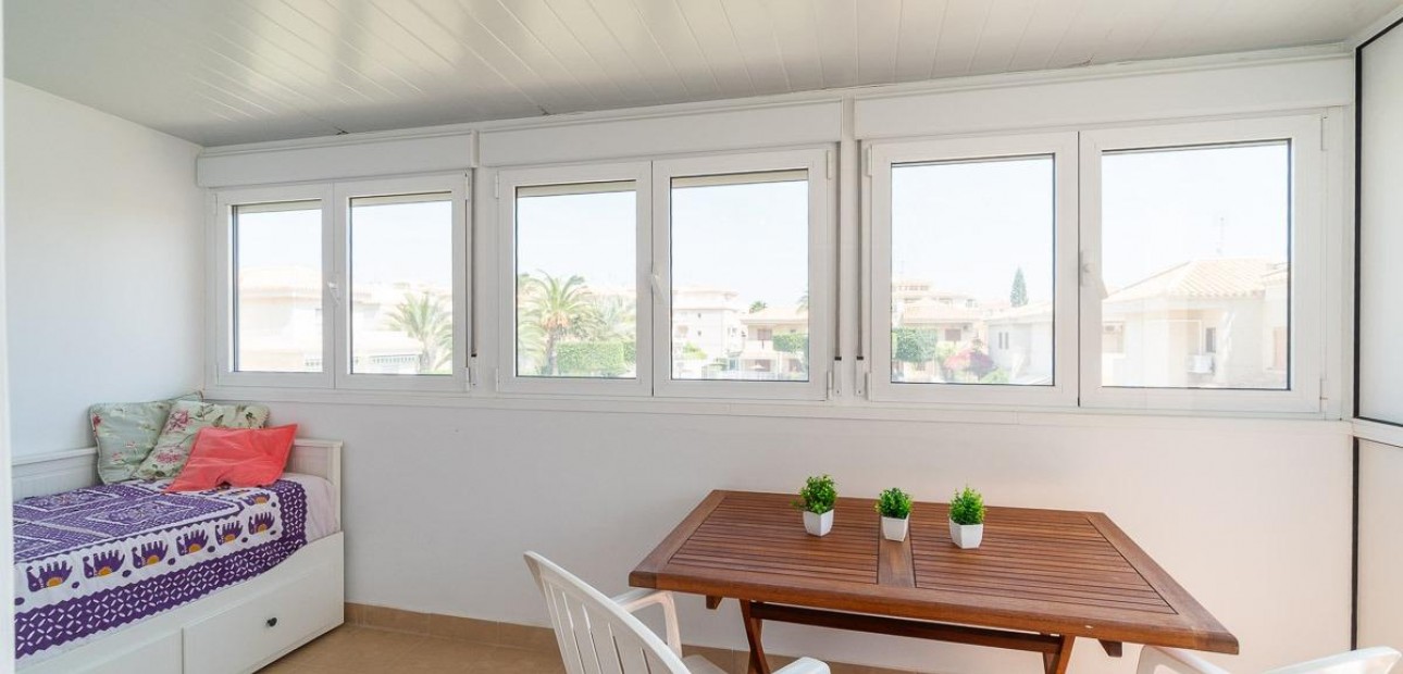 Sale - Villa -
Orihuela Costa - Playa Flamenca
