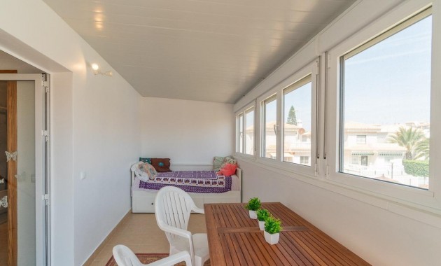 Sale - Villa -
Orihuela Costa - Playa Flamenca