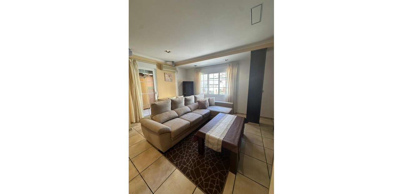 Venta - Apartamento / piso -
Torrevieja - La Mata pueblo
