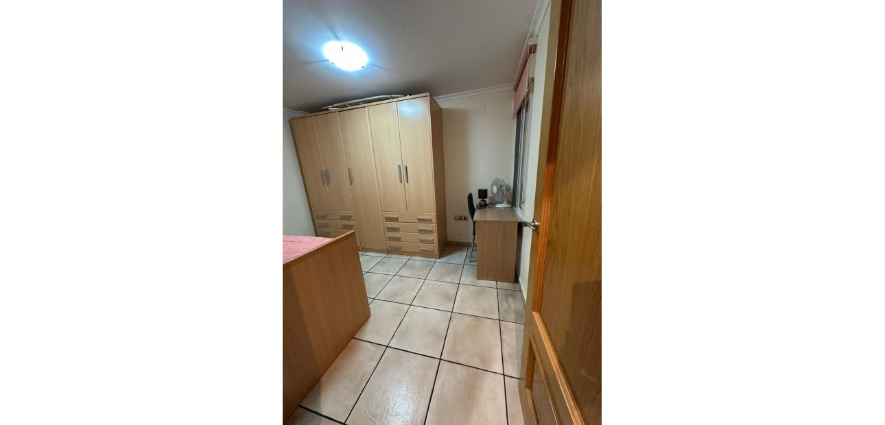Venta - Apartamento / piso -
Torrevieja - La Mata pueblo