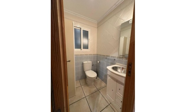 Venta - Apartamento / piso -
Torrevieja - La Mata pueblo