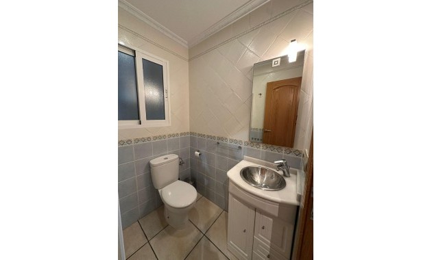Venta - Apartamento / piso -
Torrevieja - La Mata pueblo