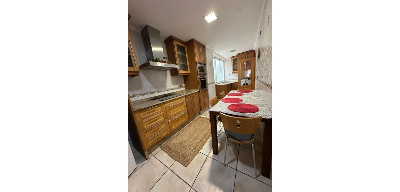 Venta - Apartamento / piso -
Torrevieja - La Mata pueblo