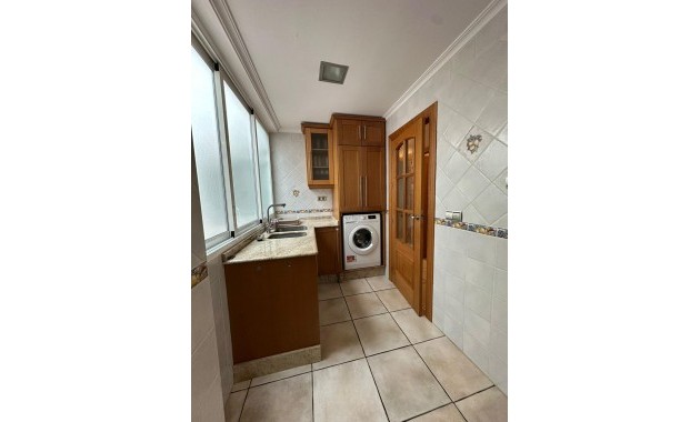 Venta - Apartamento / piso -
Torrevieja - La Mata pueblo