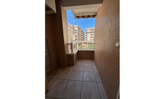 Venta - Apartamento / piso -
Torrevieja - La Mata pueblo