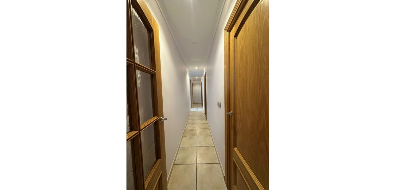 Venta - Apartamento / piso -
Torrevieja - La Mata pueblo