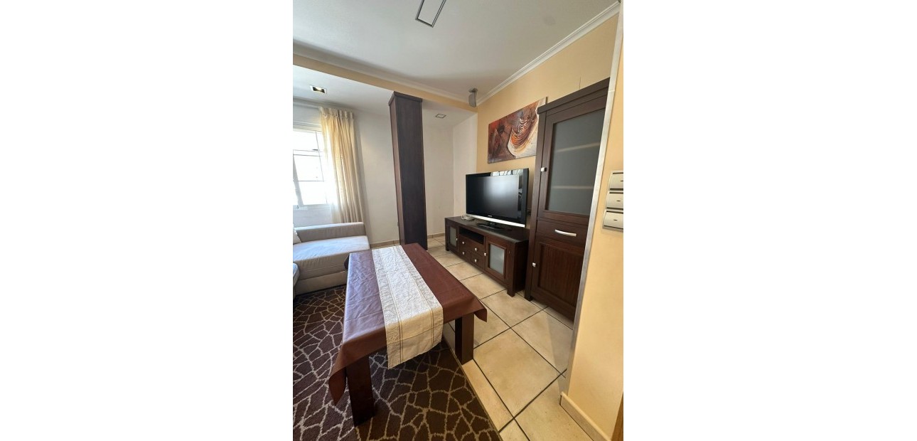 Venta - Apartamento / piso -
Torrevieja - La Mata pueblo