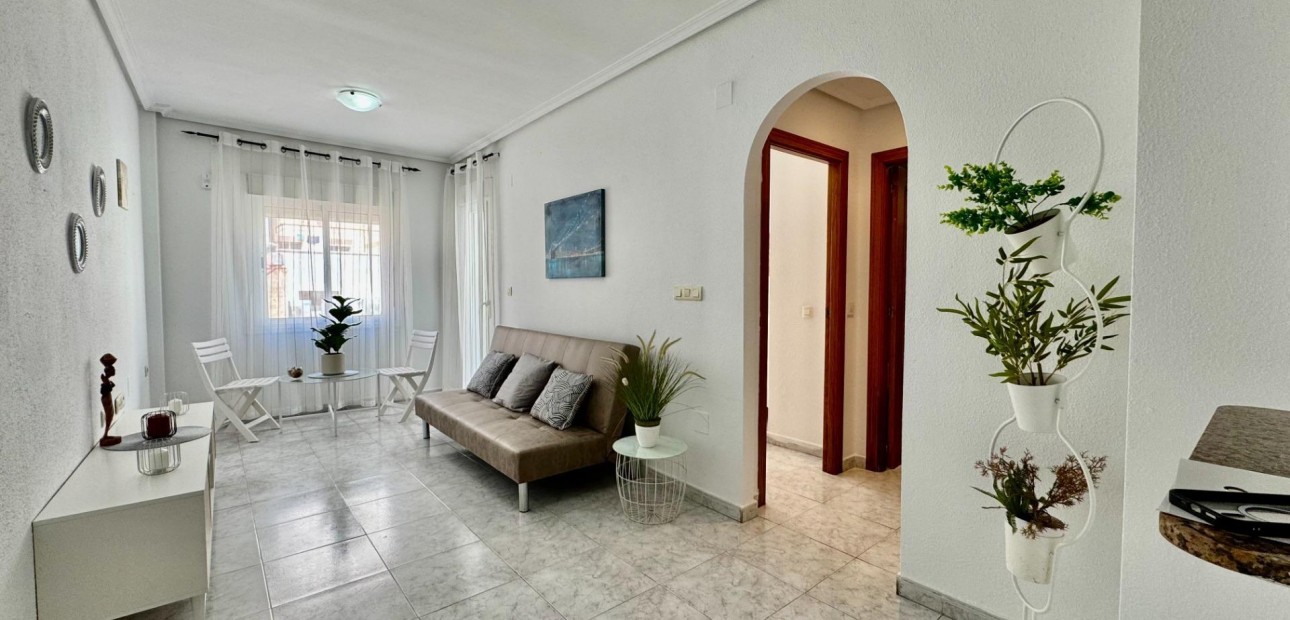 Venta - Apartamento / piso -
Torrevieja - torrevieja