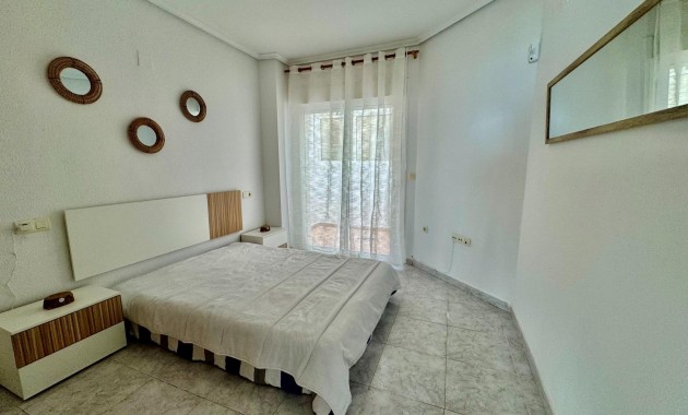 Venta - Apartamento / piso -
Torrevieja - torrevieja