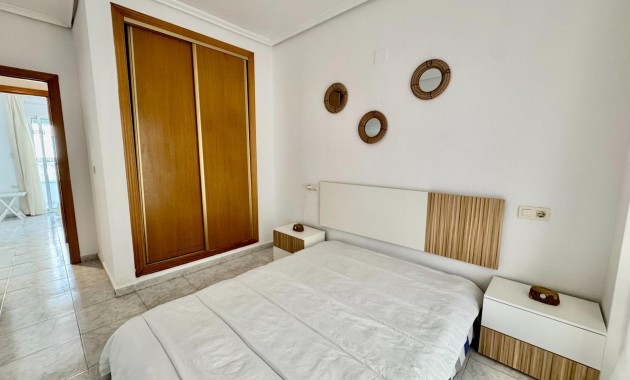 Venta - Apartamento / piso -
Torrevieja - torrevieja