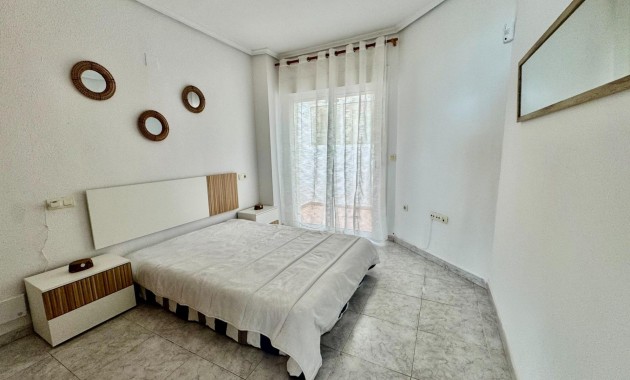 Venta - Apartamento / piso -
Torrevieja - torrevieja