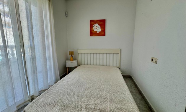Venta - Apartamento / piso -
Torrevieja - torrevieja