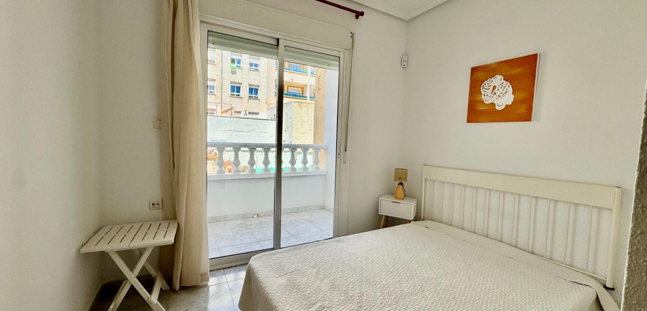 Venta - Apartamento / piso -
Torrevieja - torrevieja