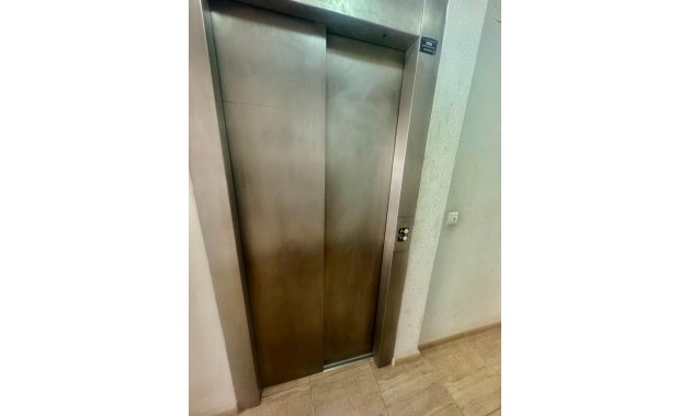 Venta - Apartamento / piso -
Torrevieja - torrevieja