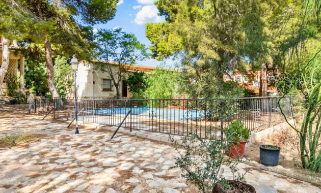 Sale - Detached Villa -
Torrevieja - Los Balcones - Los Altos del Edén