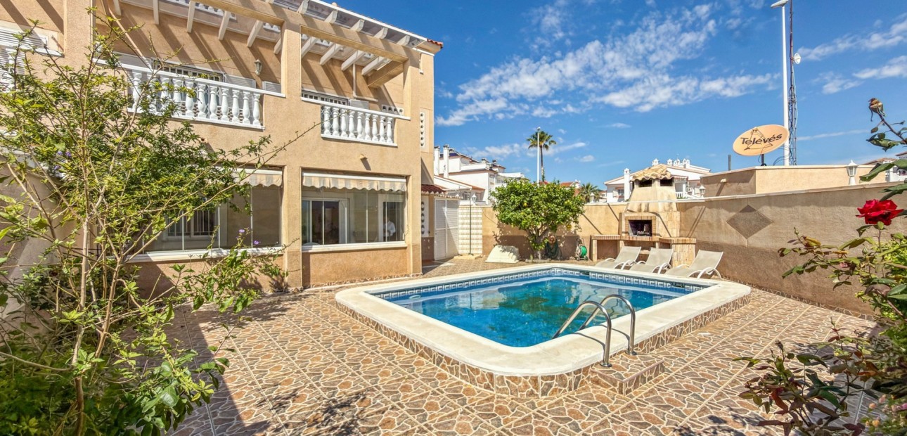 Venta - Apartamento / piso -
Orihuela Costa - Playa Flamenca