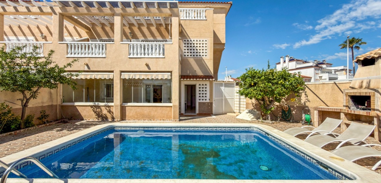 Venta - Apartamento / piso -
Orihuela Costa - Playa Flamenca
