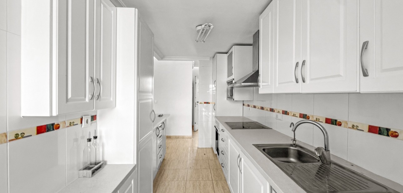 Venta - Apartamento / piso -
Orihuela Costa - Playa Flamenca
