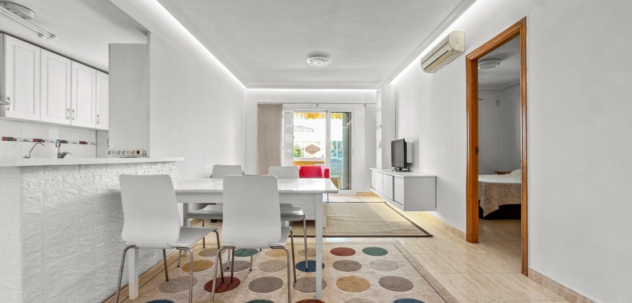 Venta - Apartamento / piso -
Orihuela Costa - Playa Flamenca
