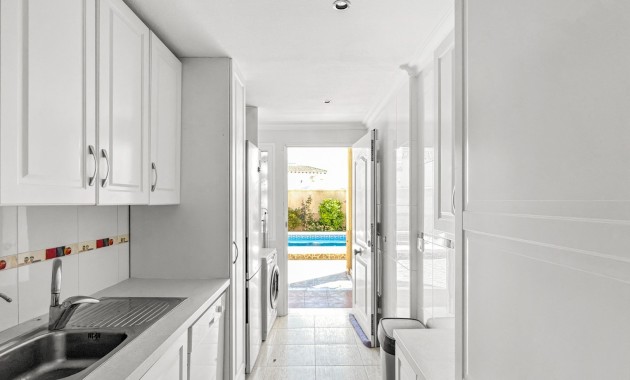 Venta - Apartamento / piso -
Orihuela Costa - Playa Flamenca