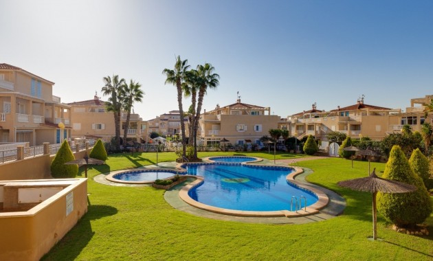 Venta - Apartamento / piso -
Orihuela Costa - Playa Flamenca