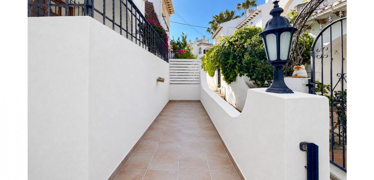 Venta - Bungalow -
Torrevieja - Aguas Nuevas