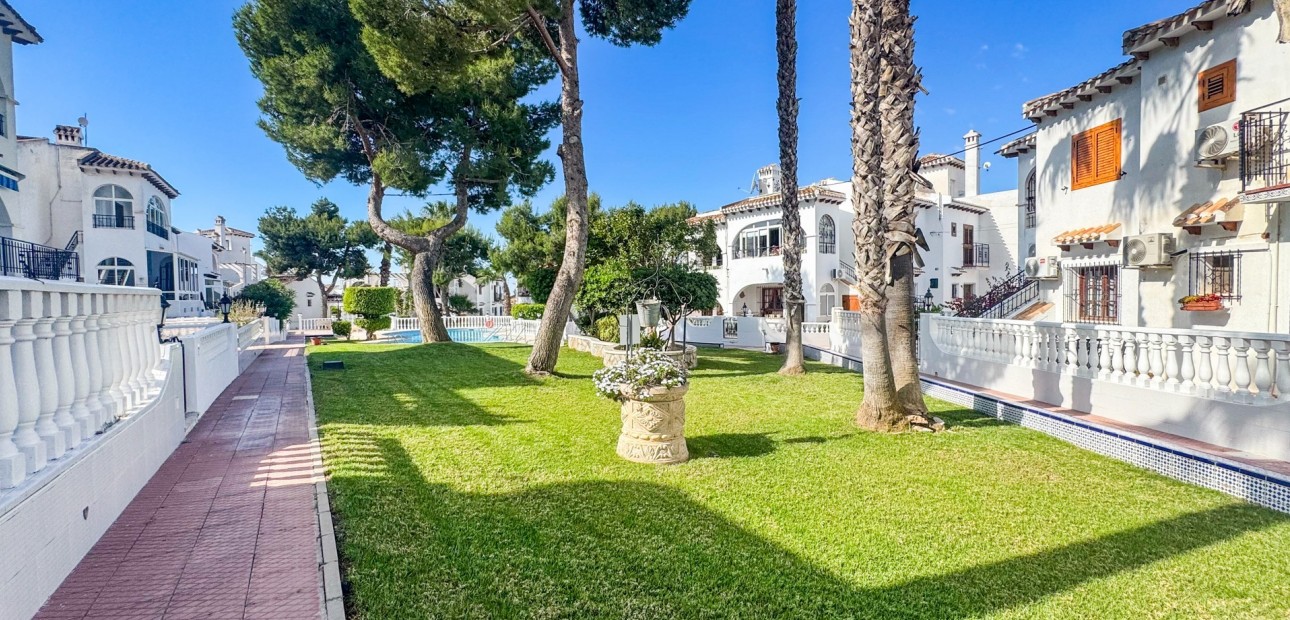 Venta - Bungalow -
Torrevieja - Aguas Nuevas