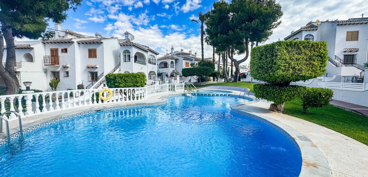 Venta - Bungalow -
Torrevieja - Aguas Nuevas