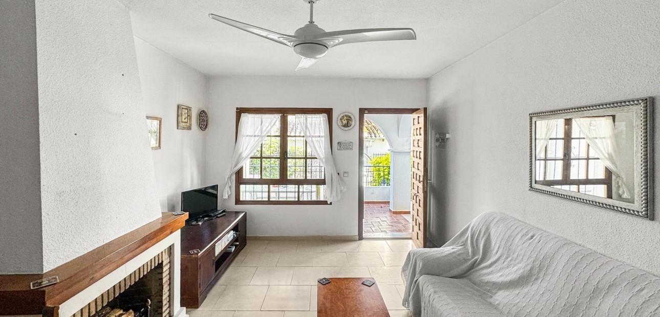Venta - Bungalow -
Torrevieja - Aguas Nuevas