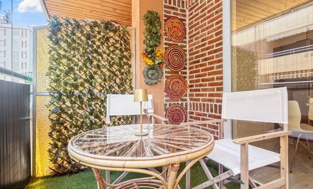 Herverkoop - Appartement / flat -
Torrevieja - El Acequión - Los Náufragos