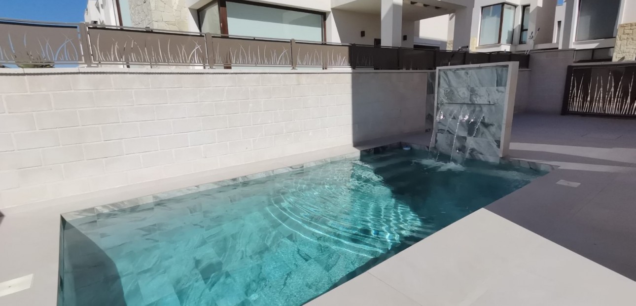 Nueva construcción  - Villa Laguna Azul -
Rojales - Ciudad Quesada