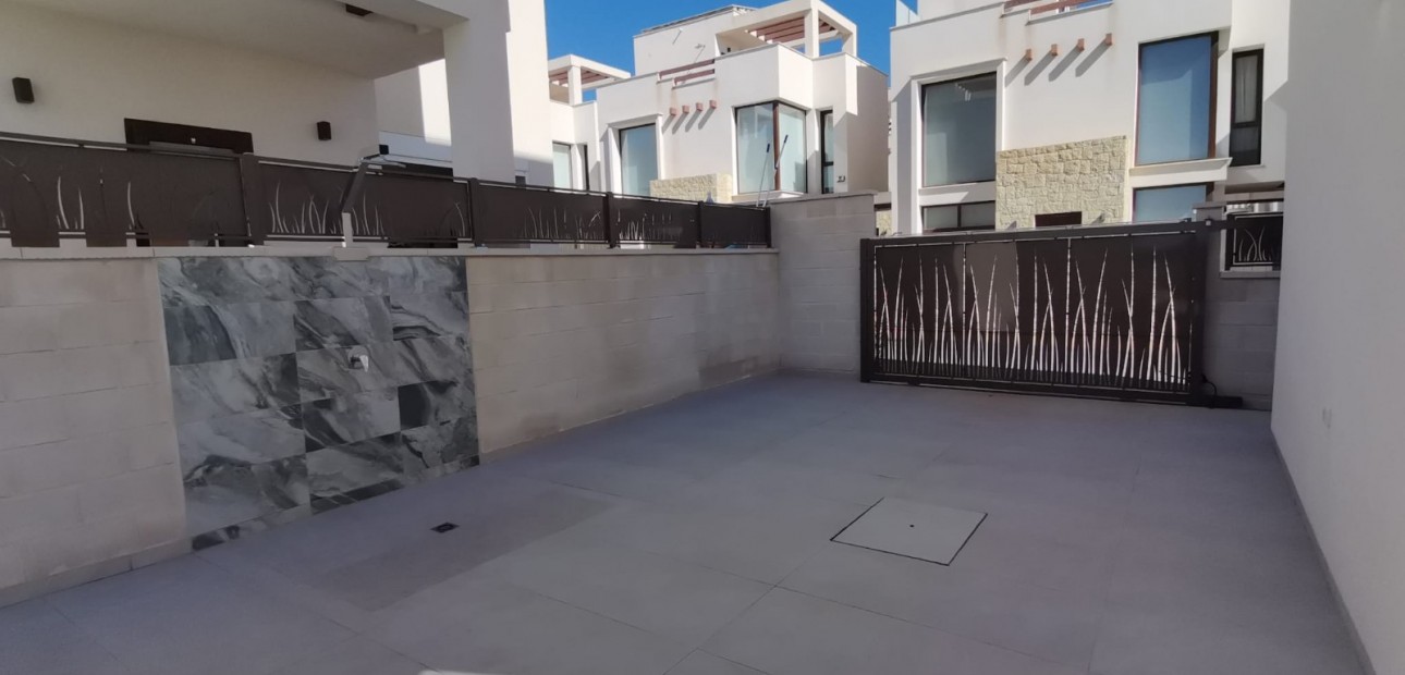 Nueva construcción  - Villa Laguna Azul -
Rojales - Ciudad Quesada