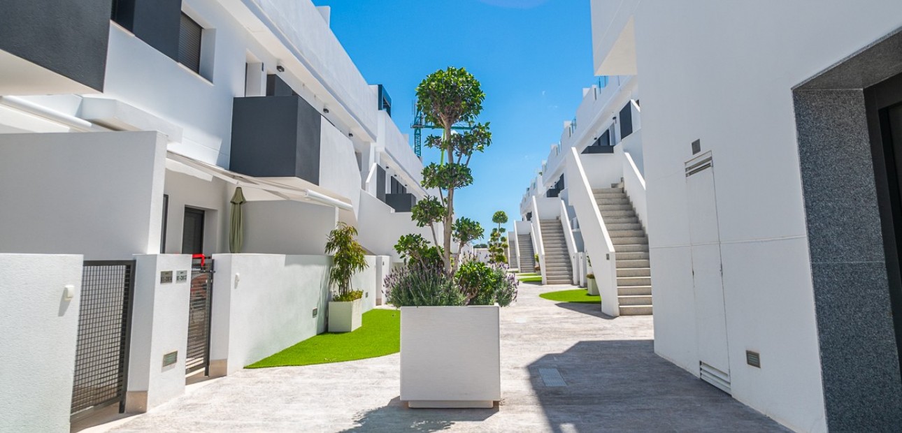 Sale - Apartment / flat -
Torrevieja - LOS BALCONES - LOS ALTOS