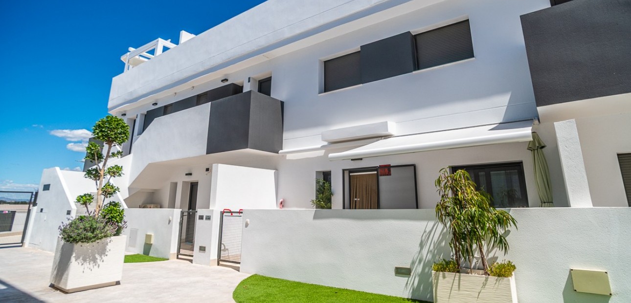 Sale - Apartment / flat -
Torrevieja - LOS BALCONES - LOS ALTOS