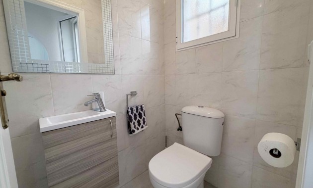 Herverkoop - Terraced house -
Orihuela Costa - La Chismosa
