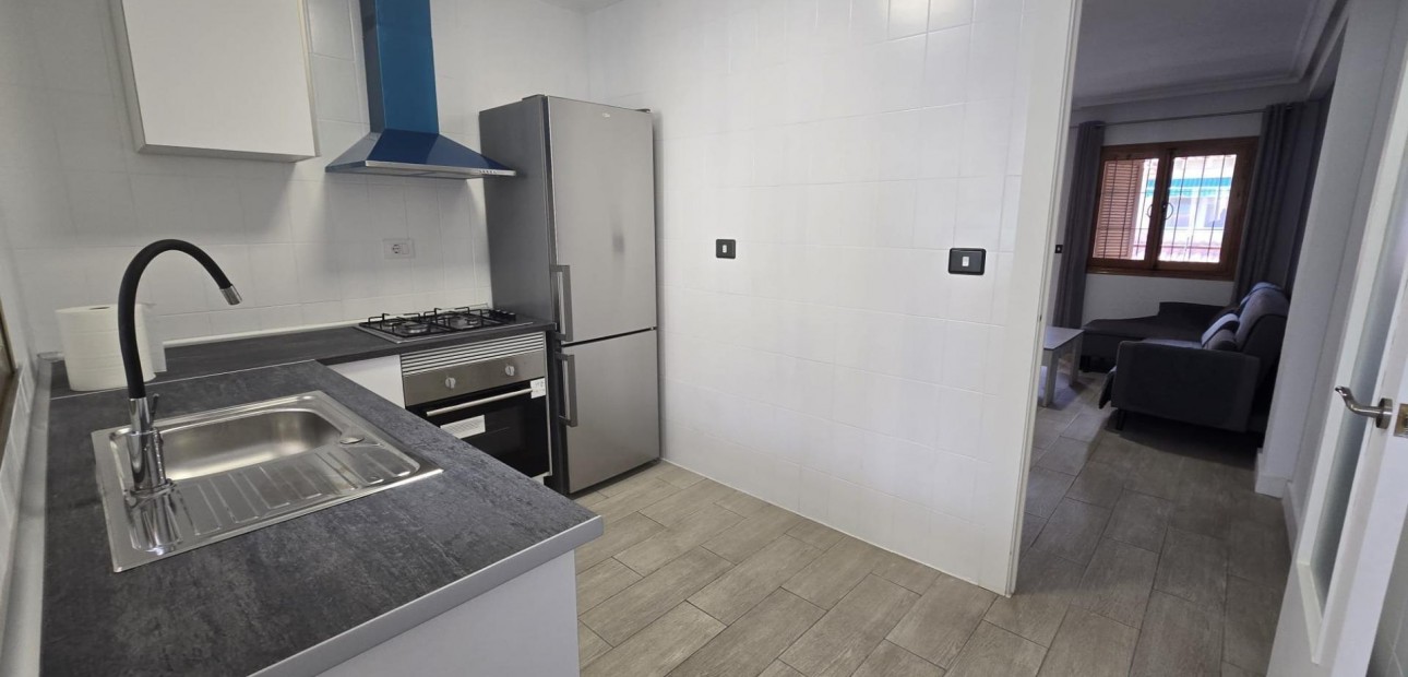 Sale - Apartment / flat -
Torrevieja - Acequion