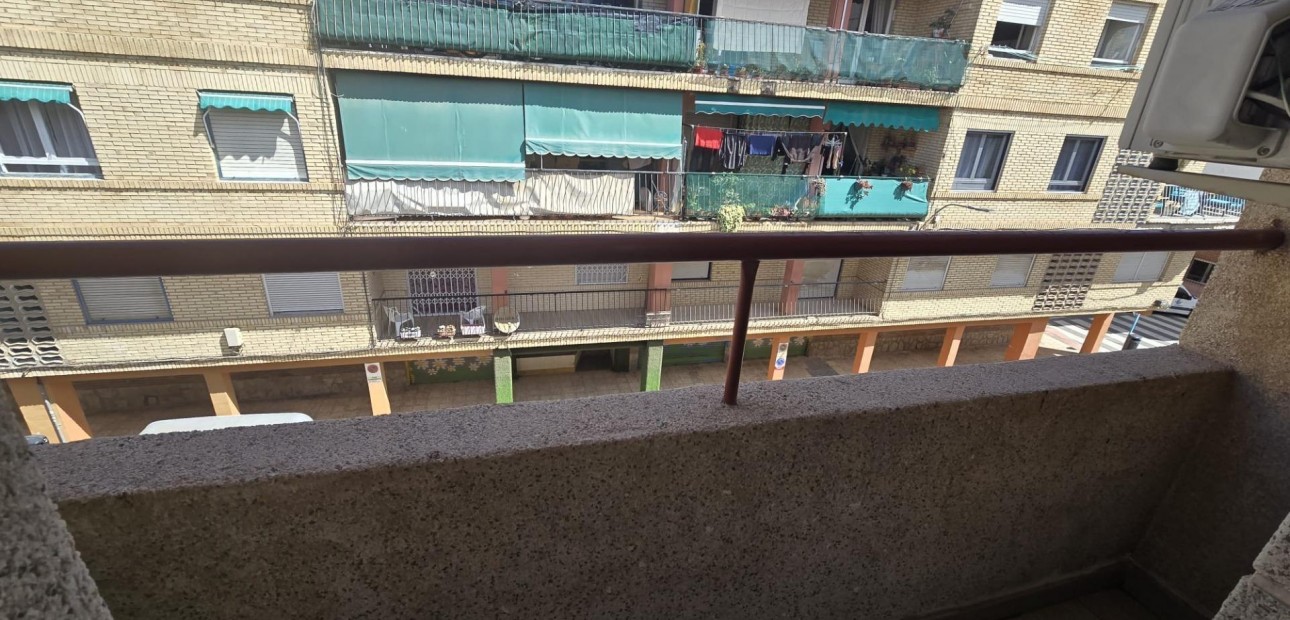 Sale - Apartment / flat -
Torrevieja - Acequion