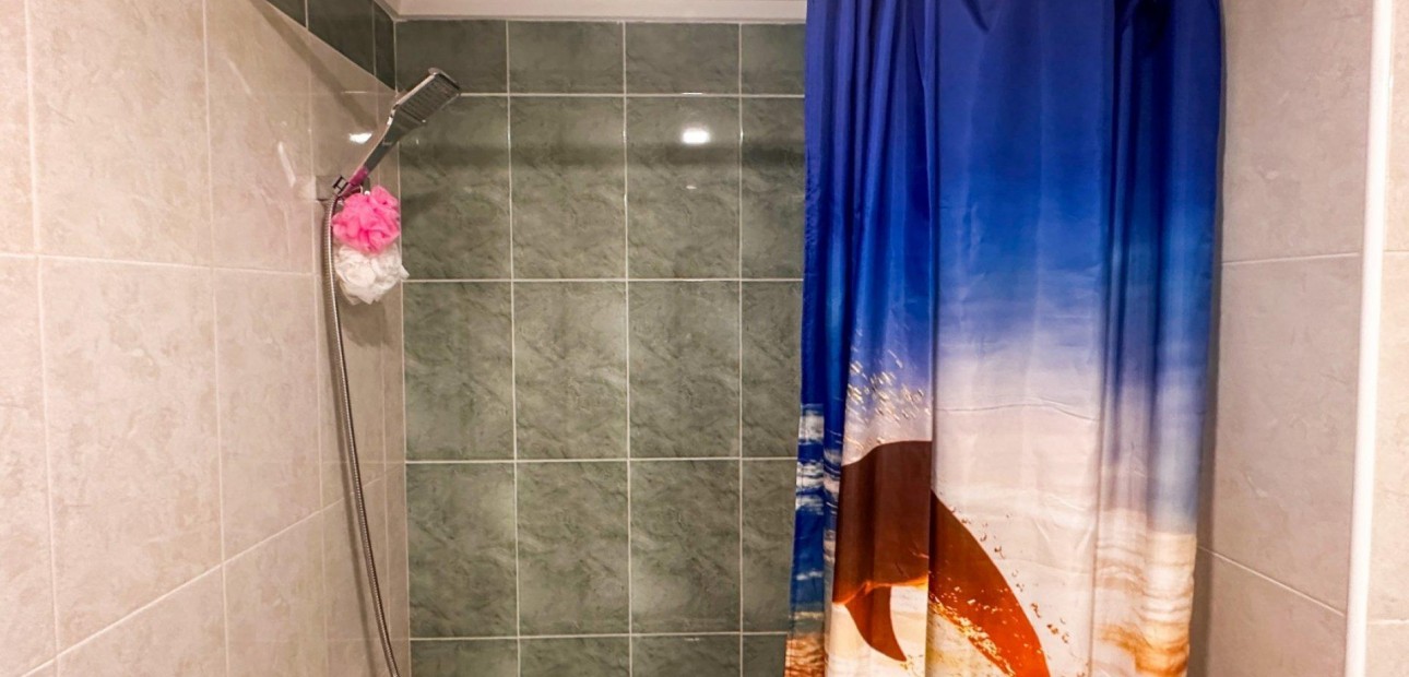 Sale - Apartment / flat -
Torrevieja - torrevieja