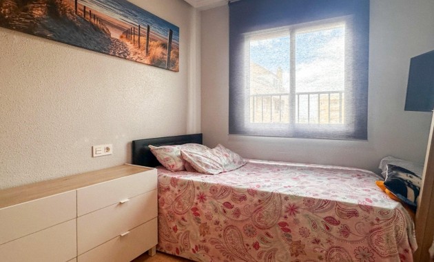 Sale - Apartment / flat -
Torrevieja - torrevieja