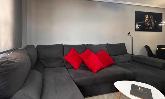 Sale - Apartment / flat -
Torrevieja - torrevieja